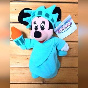 NWT Vintage DISNEY MINNIE Mouse Bean Bag Statue of Liberty Plush